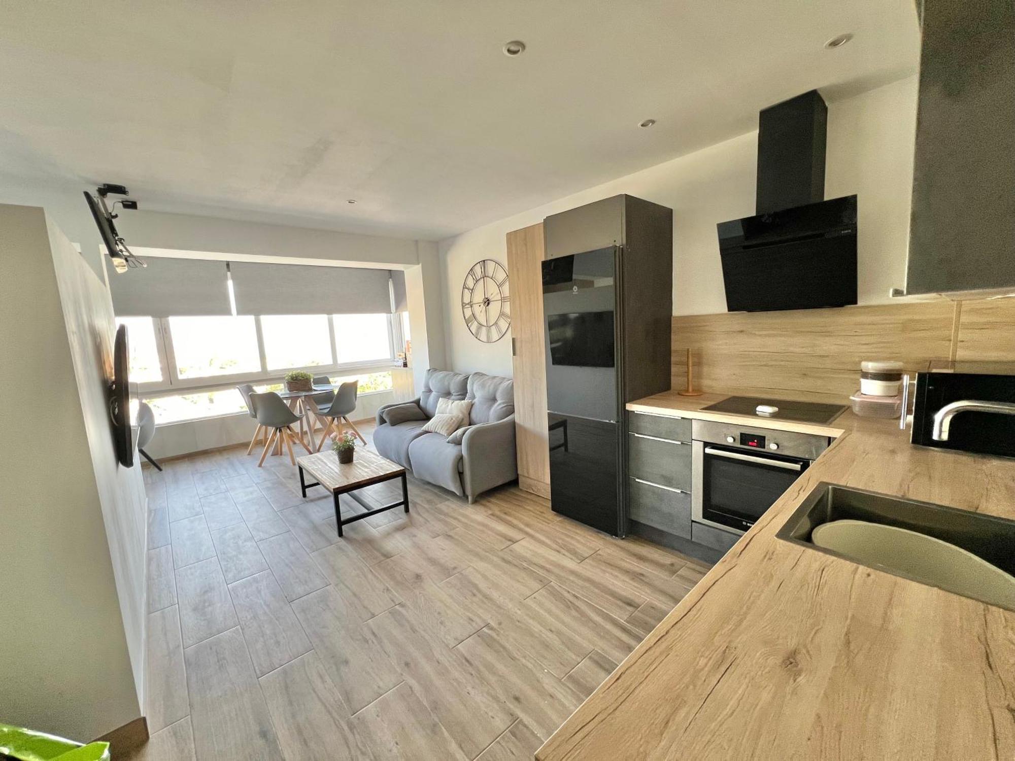 Marbella Beachfront - Beachside Apartment With Stunning Sea Views Eksteriør billede